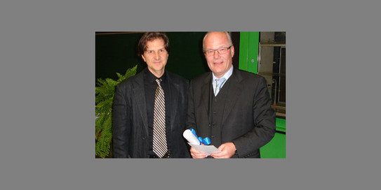 Preisübergabe an Prof. Waldmann