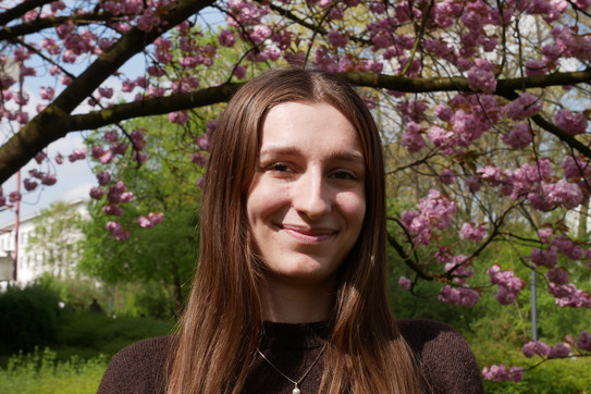 Portrait Lia Vom Dorp