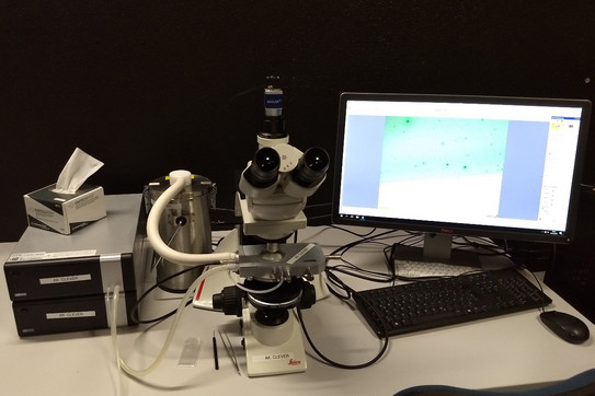 Leica DM2500LED polarization microscope