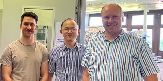 Picture of Dr. Kai Wu, Prof. Dr. Guido Clever and Elie Benchimol