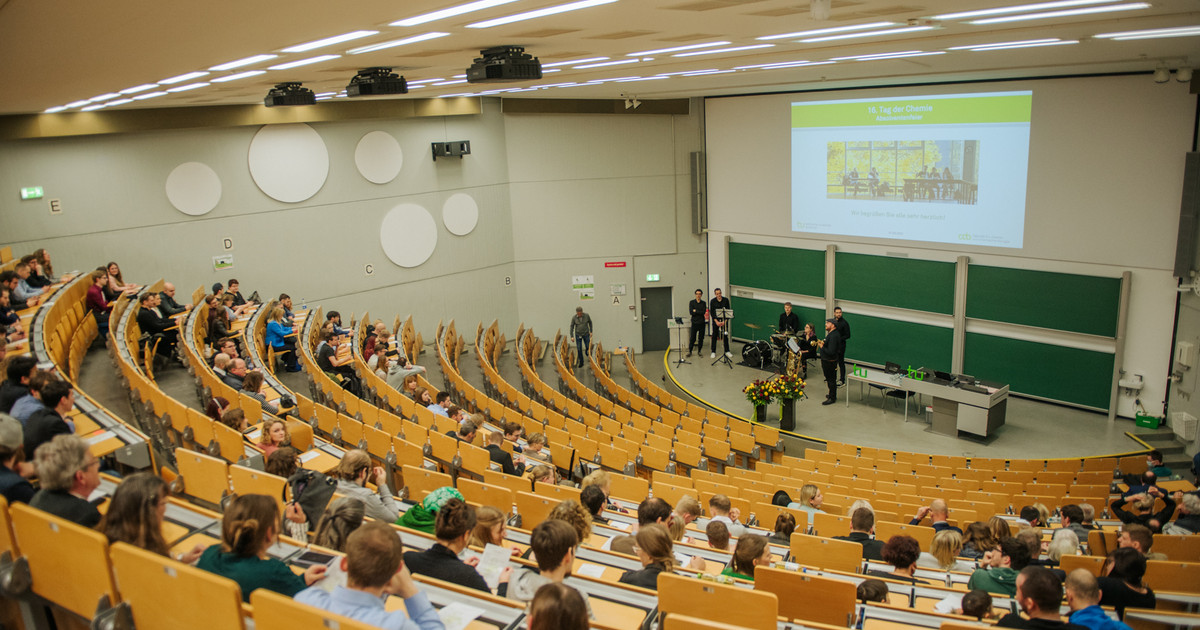 Technische Universität Dortmund Fachbereich 3 Anorganische Chemie ccb.tu-dortmund.de