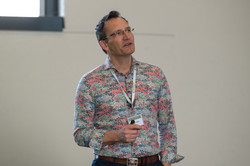 Prof. Stefan Hecht Prof. Stefan Hecht